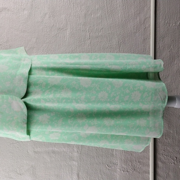The Tog Shop Petite Vintage Mint Green White Floral Skirt Blouse Two Piece Set - Picture 3 of 16